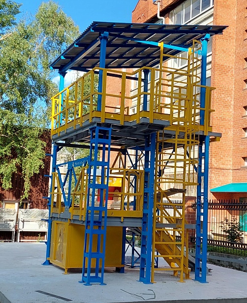 г. Ируктск. ГБПОУ "ИЭК" применяет учебно-тренировочный полигон "Альпинист-3-10" для совершенствования навыков и практической подготовки