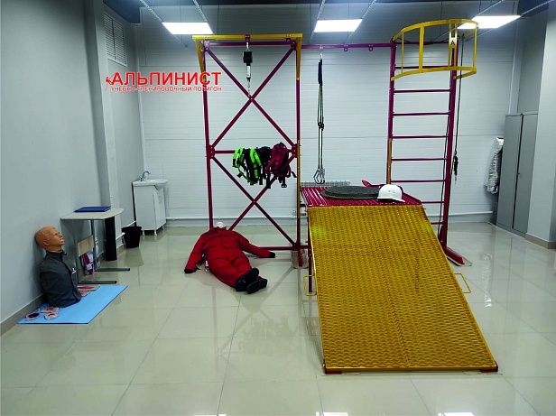 г.Нижнекамск. Компания ООО "ИКЦ "Техносфера" открыла новый полигон «Альпинист» для отработки навыков работы на высоте и в замкнутых пространствах г.Нижнекамск. Компания ООО "ИКЦ "Техносфера" открыла новый полигон «Альпинист» для отработки навыков работы на высоте и в замкнутых пространствах